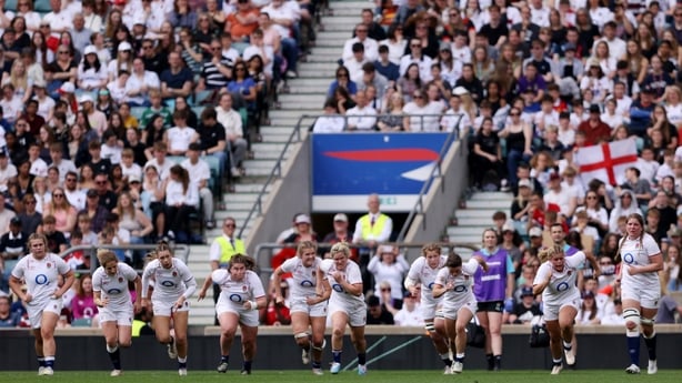 LONDON, ENGLAND - APRIL 29: Marlie Packer of England leads the charge as England try to charge down a kick during the TikTok Women's Six Nations match between England and France at Twickenham Stadium on April 29, 2023 in London, England. (Photo by Paul Harding - RFU/The RFU Collection via Getty Imag