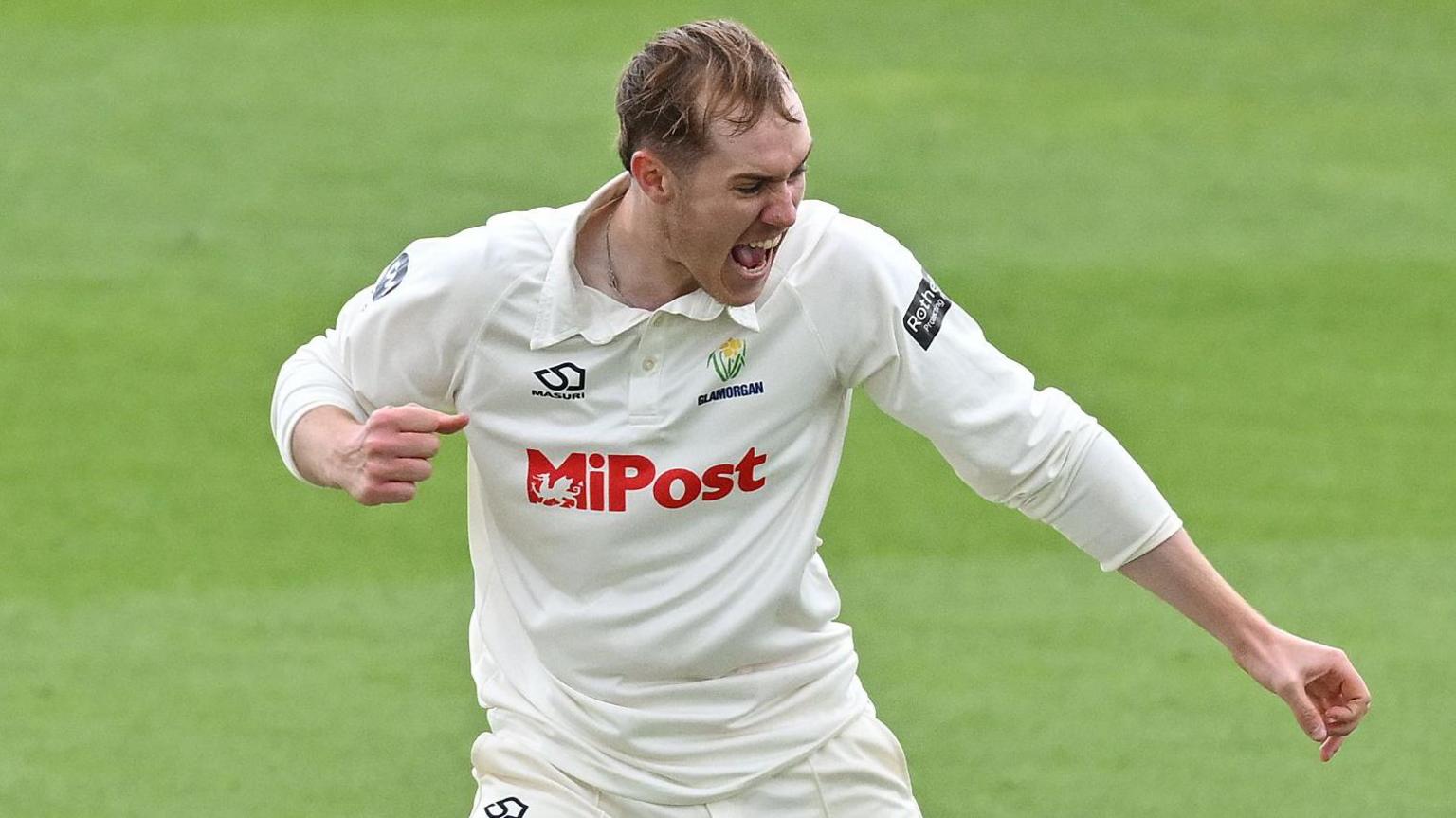 Ben Kellaway celebrating a wicket.